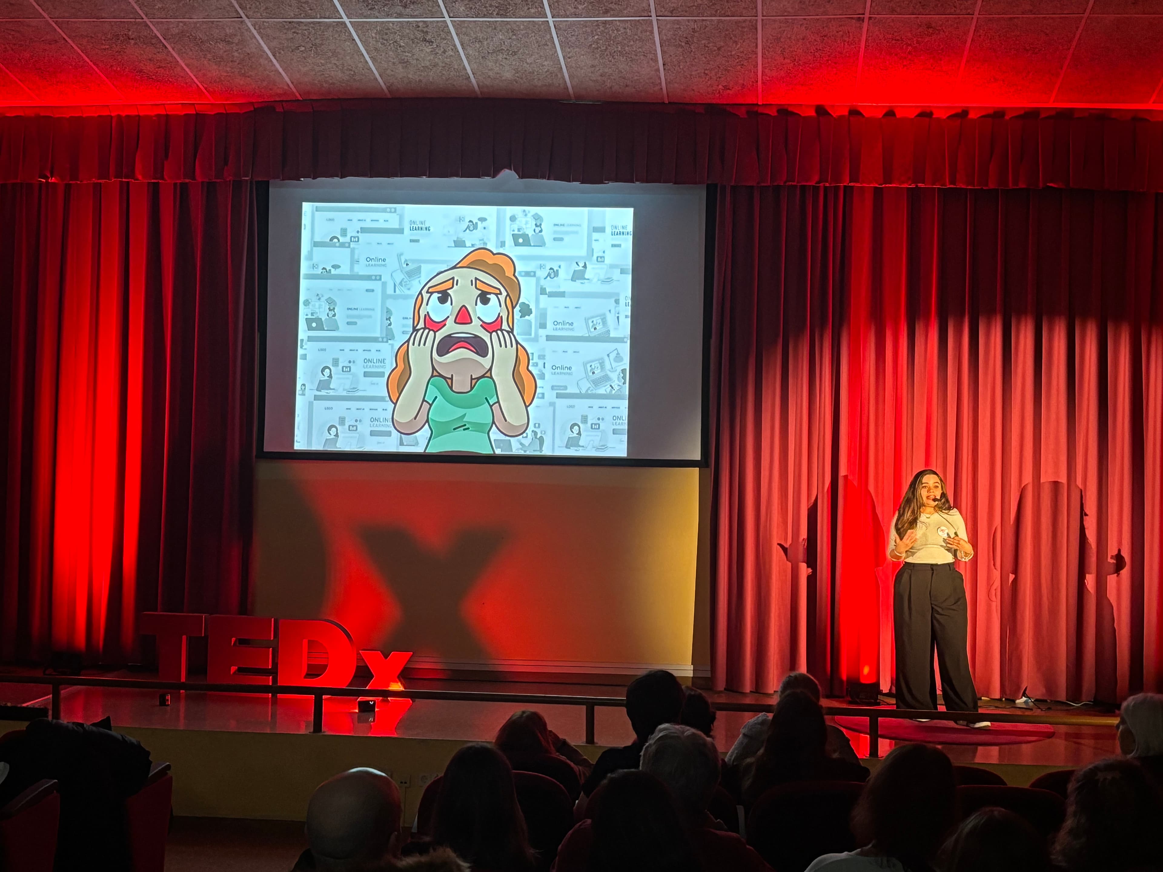 Ponencia de Academia de Parentalidad en TEDx Oviedo University 2025